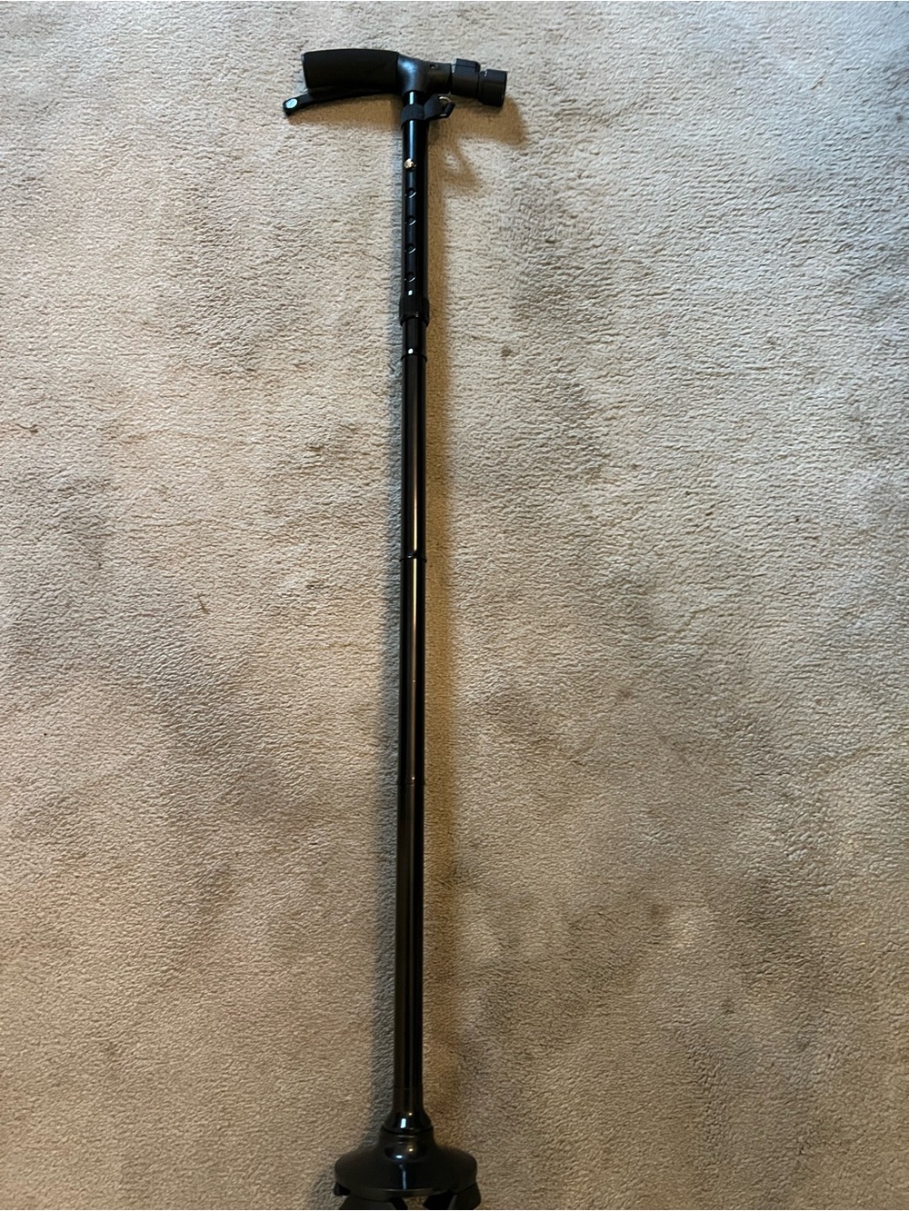 Adjustable Black Quad Cane w/ LED Flashlight Self Standing Walking Aid NWOT - Picture 3 of 7